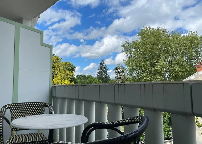 Le Joyau Des Parcs Classe 4 Etoiles Appartement Central Au Calme Avec Terrasse