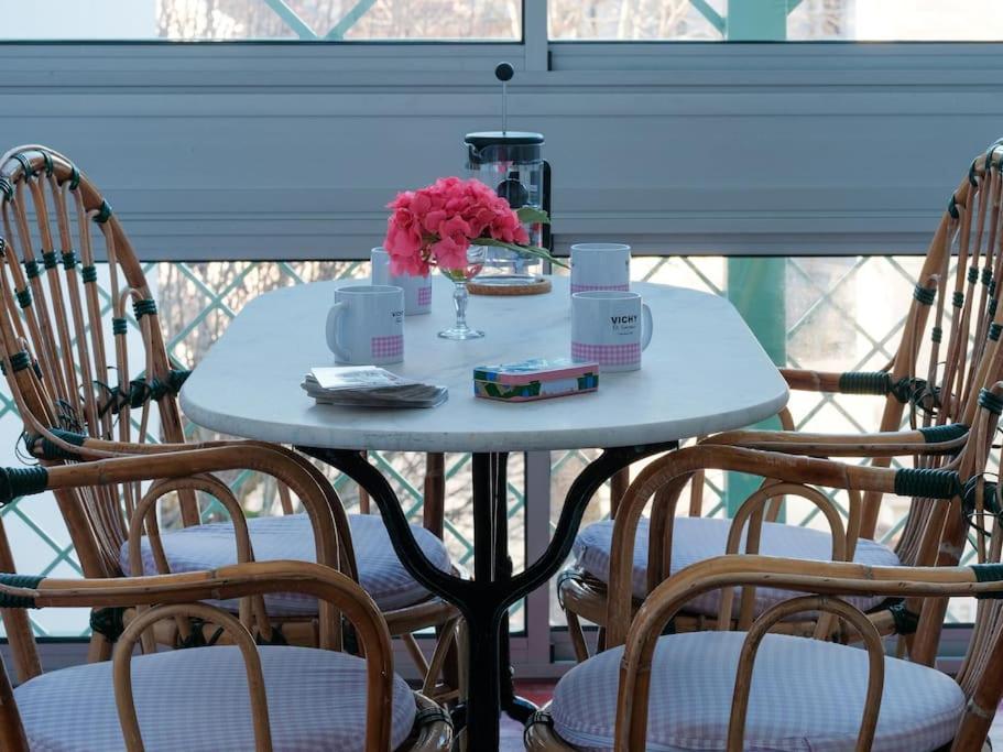 Appartement Le Joyau Des Parcs Classe 4 Etoiles Au Calme Avec Terrasse Vichy